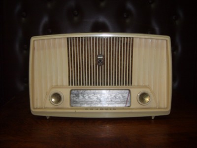 Grundig Mini Lambalı Radyo