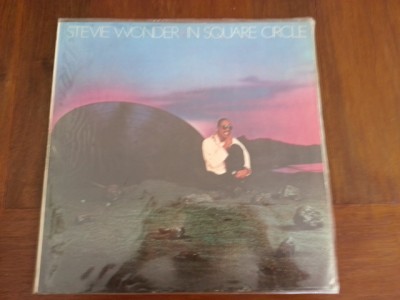 Stevie Wonder in Square Circle 33 rpm