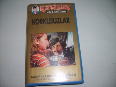 Korkusuzlar Vhs Alman Baskı